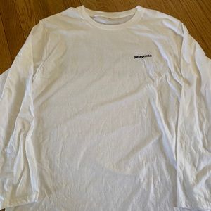 White Patagonia long sleeve never worn size - L